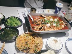 -三江源活鱼现烤(维多利摩尔城店)