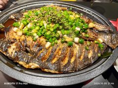 -辣尚瘾·烤鱼·新川菜(交大直营店)