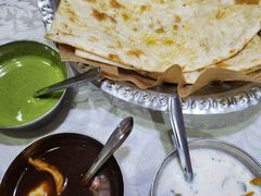 -葛尼沙印度餐厅 (镇明路店)