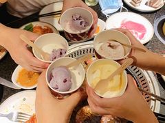 哈根达斯-钱小奴海鲜自助黑金店(杭州滨江龙湖店)