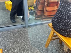 -赵美丽·重庆社区火锅·直营店(火车东站·中豪国际店)