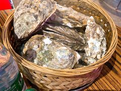 高压锅竹笼蒸蚝-蚝堡海鲜·威海菜·海肠捞饭·烧烤·亚洲吃蚝公司(幸福门店)
