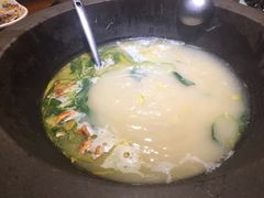 -咕嘟草帽鱼·牛奶一样的鲜鱼汤(包河万达广场创始店)