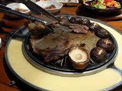 -仨仨米炭火烤肉