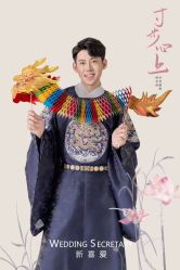 -喜爱高定婚纱摄影