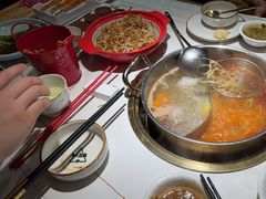 -牛人日志·鲜牛肉骨汤火锅(万科里瑧店)