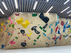 -ROCKPLUS攀岩馆(环宇城店)