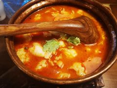 纳西野果酸汤鱼-雀舞云南菜(天津天河城购物中心店)