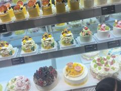 -罗森尼娜(德思勤店)