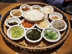 -包整·丝娃娃(一览甲秀楼风景店)