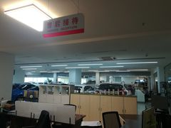 -米卡行汽车售后服务中心(滨江店)