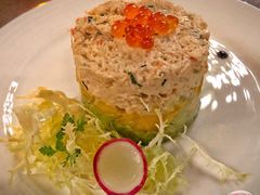 芒果蟹肉牛油果塔-Oasis Bar & Grill