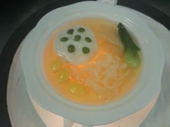 -湖影中餐厅·南京金茂威斯汀大酒店