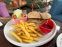 -元一希尔顿酒店·鲜切牛肉火锅禅自助餐厅