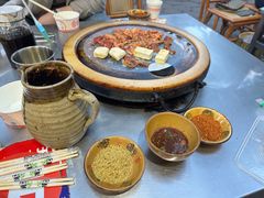 -阿昌白族石板烧·菌锅(大理古城店)