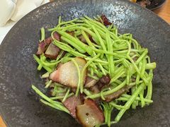 -莲餐厅·湖北菜·潜江小龙虾店(愚园路店)
