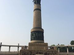 -人民防洪胜利纪念塔