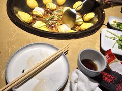 -万里闯关东铁锅炖菜馆(高新旗舰店)