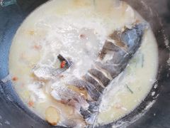-小团圆灶台鱼·百城头牌菜(千岛湖店)