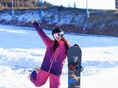 -翠云山银河滑雪场