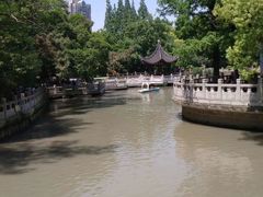 -汇龙潭
