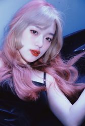 -时尚殿堂明星门店