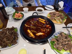 -乡土特色.冷锅鱼.牦牛肉汤锅