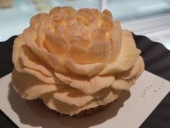 -潮一不贰·法式甜品·生日蛋糕·西式简餐(外滩店)