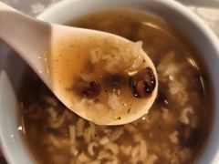红豆阴米羹-莲餐厅·湖北菜·潜江小龙虾店(愚园路店)