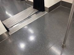 -黄浦路(地铁站)