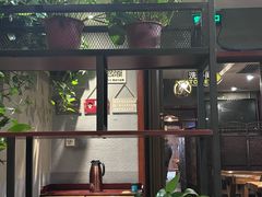 -万记麻辣烫国展总店