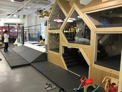 -Lilliput粒粒堡亲子餐厅(置汇旭辉店)