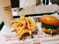 -The Habit Burger Grill 哈比特汉堡(复兴soho店)