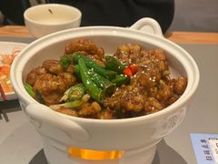 杭椒牛蛙-桂满陇·蟹黄小笼汤包(巴黎春天浦建店)