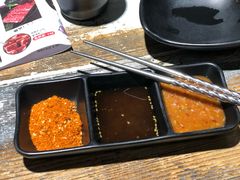 -三国惹火烤肉·中日韩烤肉集合店(百草路店)
