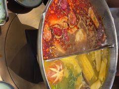 -湊湊火锅·茶憩(新中关购物中心店)