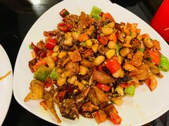 -特色酱椒鱼私房菜(黄鹤楼店)