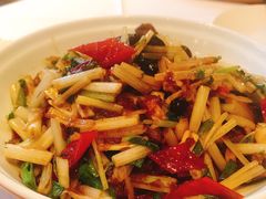 芹菜烩小牛肉-眉州东坡(团结湖店)