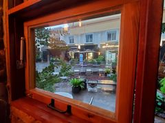 -鹿萤季·营地小馆(皇后公园店)