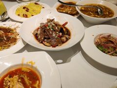 花蛤炝猪肝-河畔春天时尚餐厅