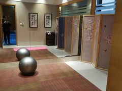 -跃动游泳健身俱乐部(新华传媒店)