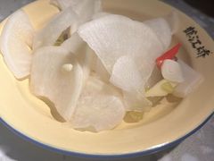 -鹤江桥·红油牛肉粉(SKP店)