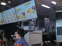-麦当劳(深圳北站高铁店)