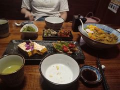 -轻音料理(王府星Mall店)