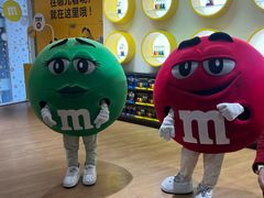 -m豆巧克力世界(上海世茂广场店)