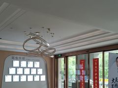 -合肥美奥口腔·种植矫正中心(政务院)