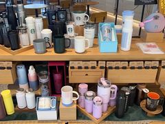 -星巴克臻选(上海合生汇1F店)