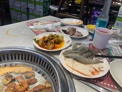 -汉金城海鲜烤肉自助百汇(威海威高广场店)