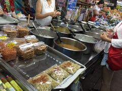-瓦洛洛传统市场