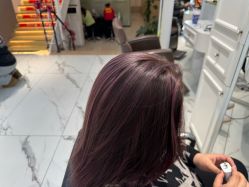 -EMILY 艾米莉 烫染沙龙